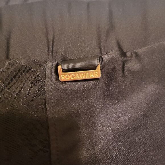 Rocawear black plus size cropped leggings - Picture 2 of 6